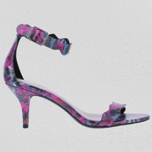 NWOT Floral Scalloped Ankle Strap Heels 2/$20